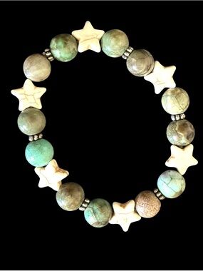 ARTISAN Beautiful Chunky Bracelet - NWOT